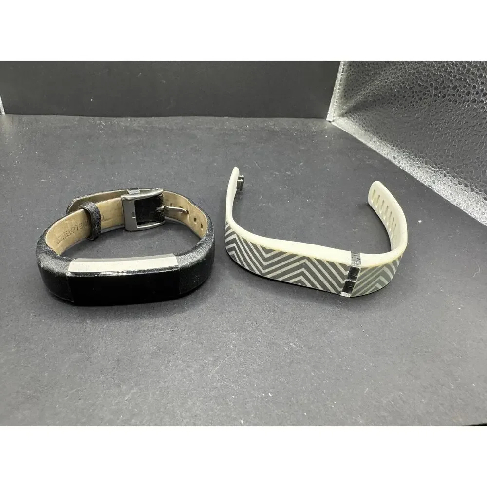 Lot of 2 Fitbit FB406 Black Strap & Fitbit Flex Fitness Activity Tracker FB401